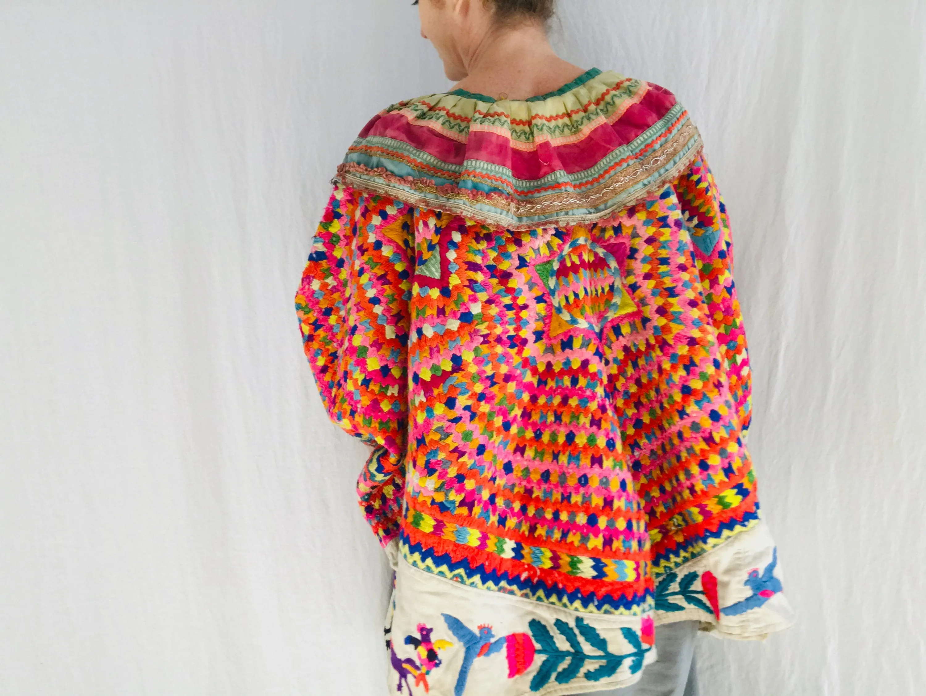Vintage Guatemalan Huipil. Full San Mateo Ixtatan. Hand-Embroidered